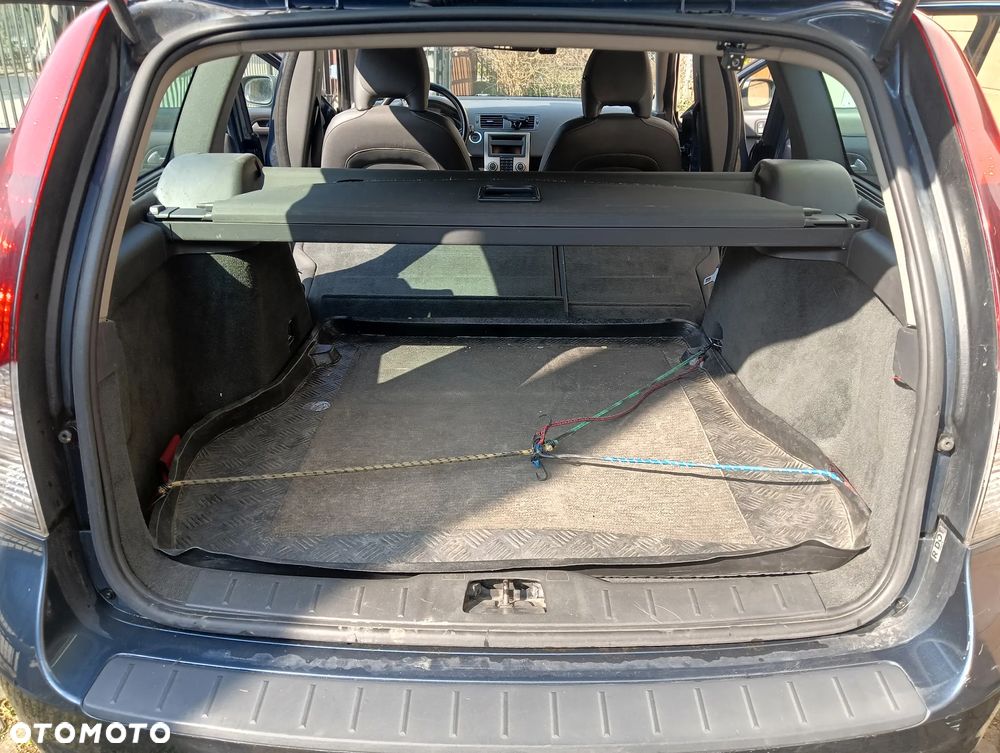 Volvo V50 1.6 Momentum - 23