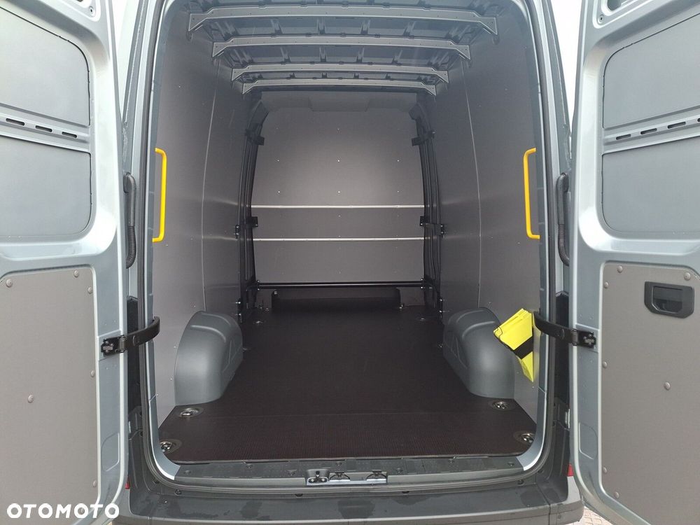 Volkswagen Crafter Brygadówka - 22