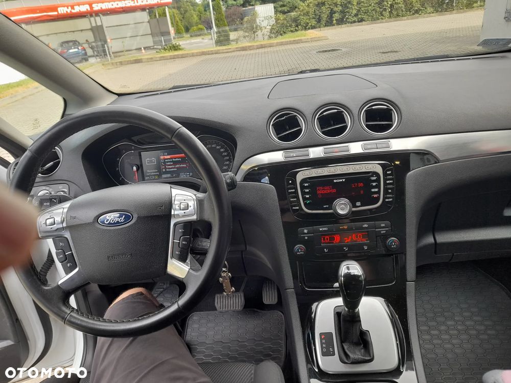 Ford S-Max 2.0 TDCi DPF Titanium - 11