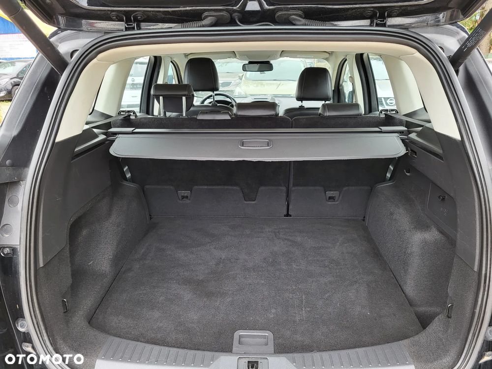 Ford Kuga 2.0 TDCi 4x4 Business Edition - 25