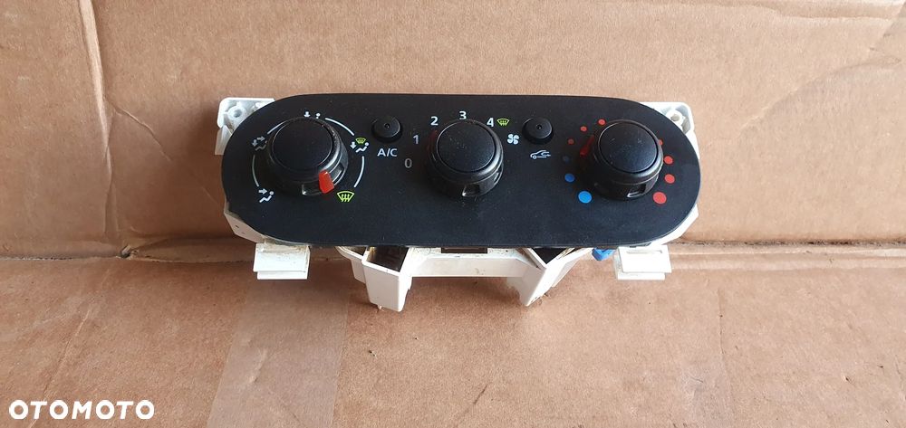 Panel nawiewu powietrza Opel Vivaro B Trafic III E1093049AC - 5