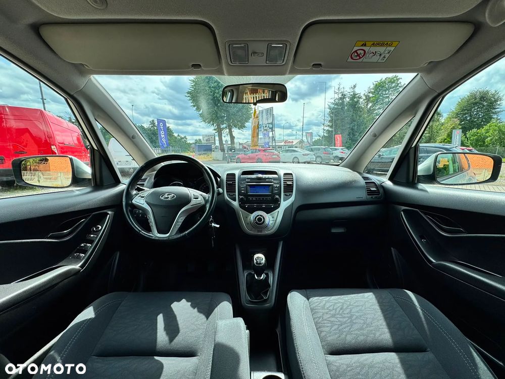 Hyundai ix20 - 15