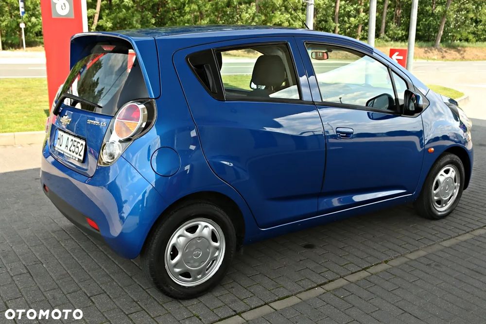 Chevrolet Spark - 17