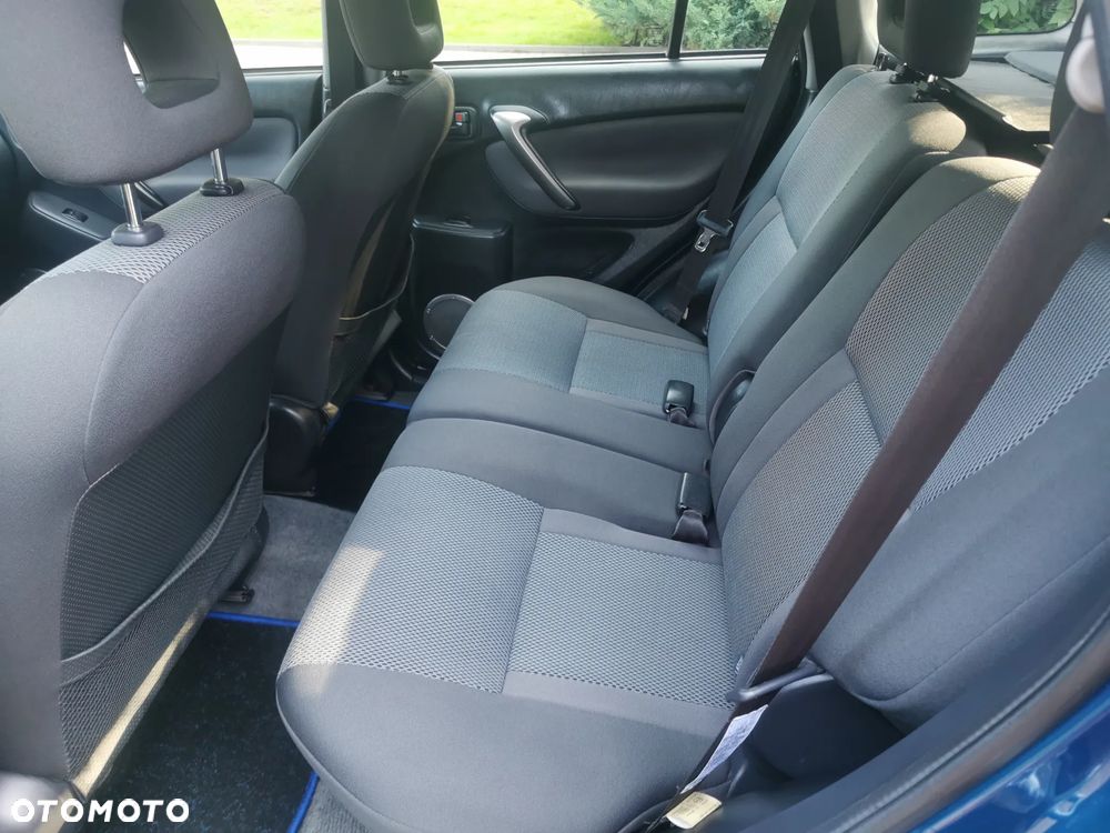 Toyota RAV4 2.0 VVT-i Sol - 15