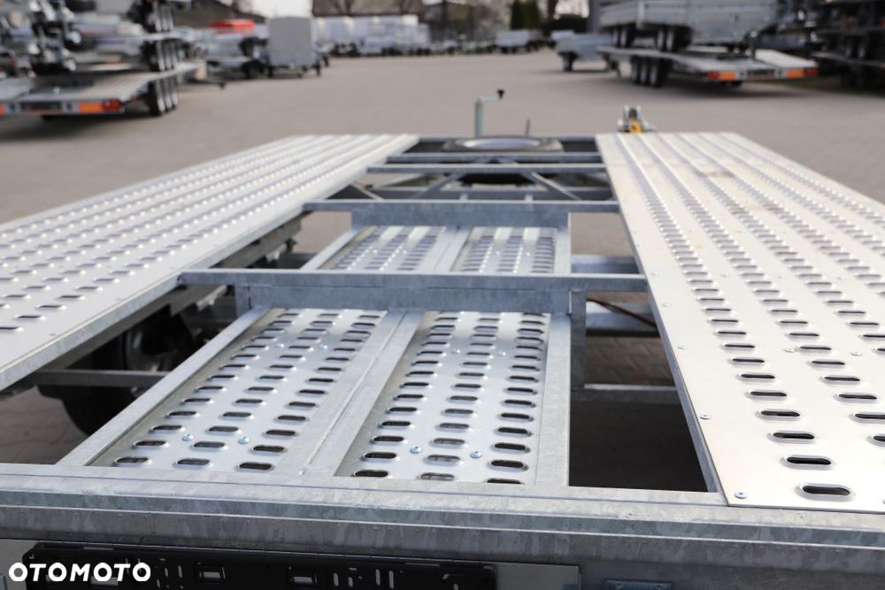 Niewiadów Mars 4.5 x 2.5 , 2 osie, koła 185R14C, DMC 3500 kg - 5