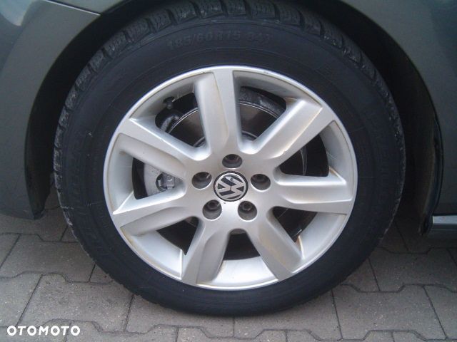 Volkswagen Polo - 13