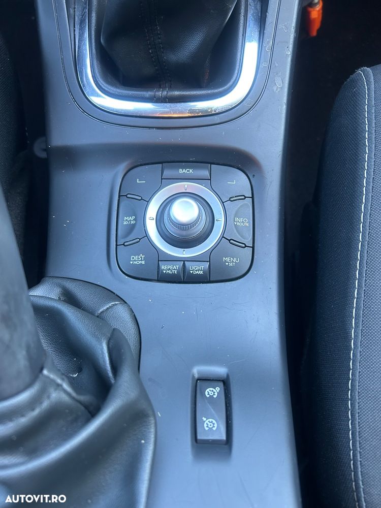 Renault Megane dCi 110 FAP Expression - 9