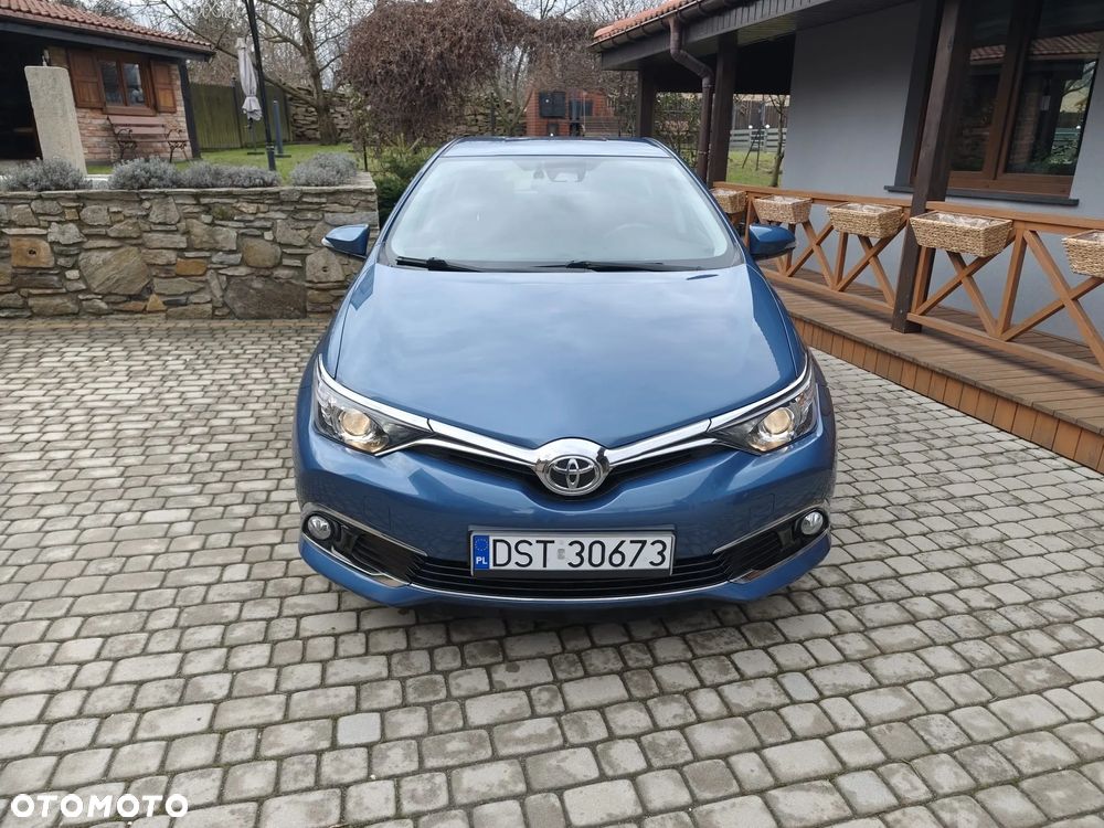 Toyota Auris 1.33 Dual-VVT-i Design Edition - 12