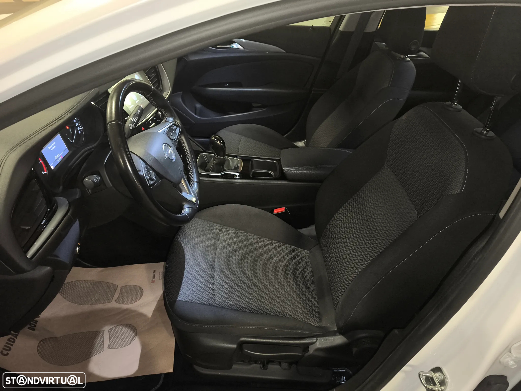 Opel Insignia Grand Sport 1.6 CDTi Edition - 17