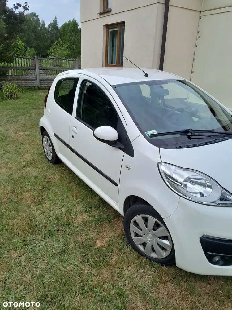 Peugeot 107 - 14