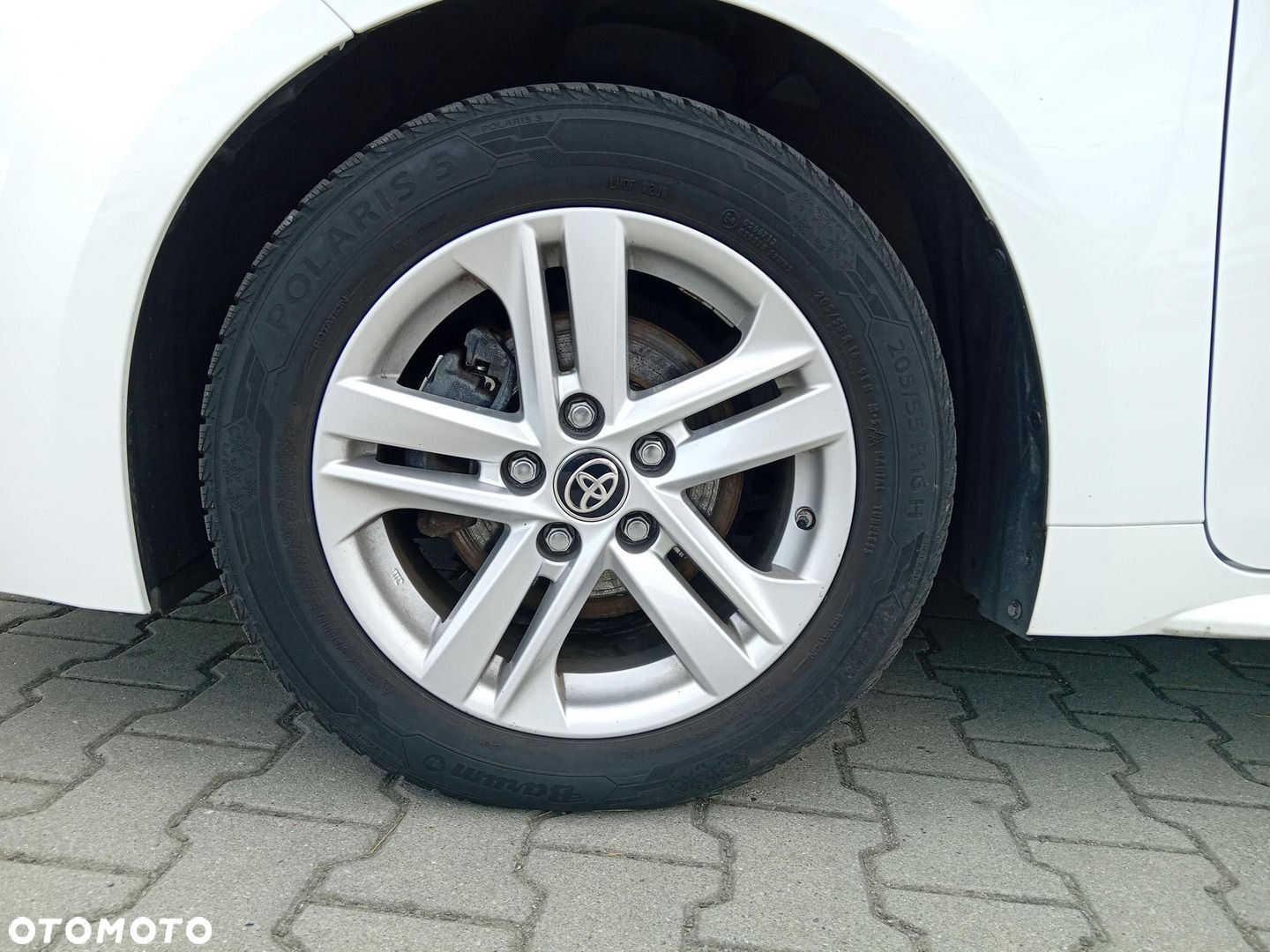 Toyota Corolla - 19
