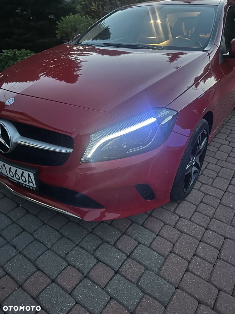 Mercedes-Benz Klasa A 180 7G-DCT - 10
