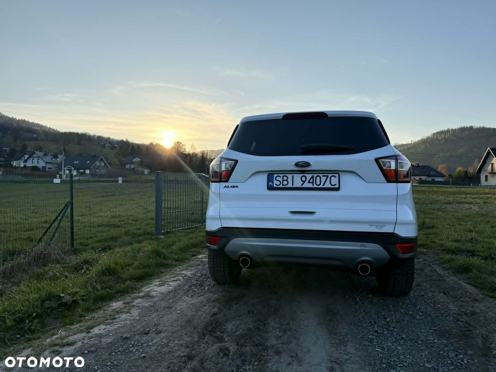 Ford Kuga 2.0 TDCi 4x4 Titanium - 3