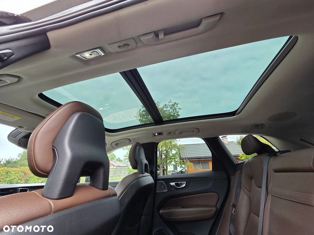 Volvo XC 60 T6 AWD Inscription - 21