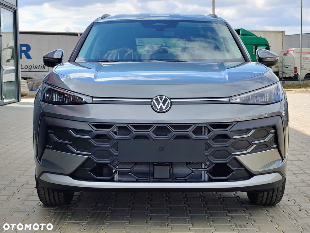 Volkswagen T-Roc - 3
