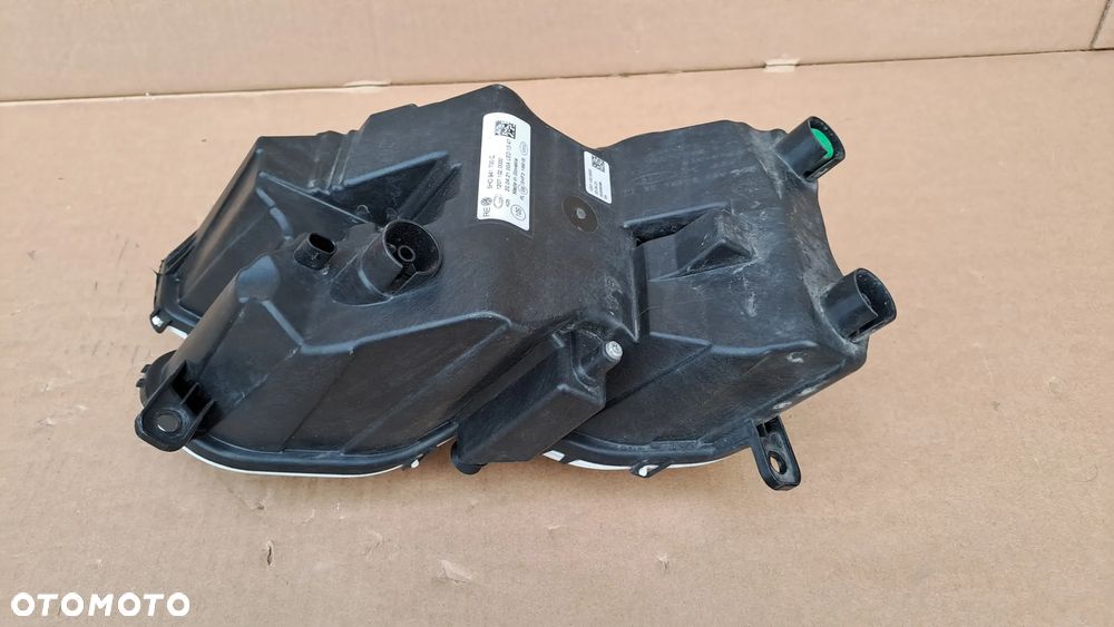 GOLF 8 VIII GTI GTE PRAWY HALOGEN LAMPA PRZECIWMGIELNA 5H0941700C - 5