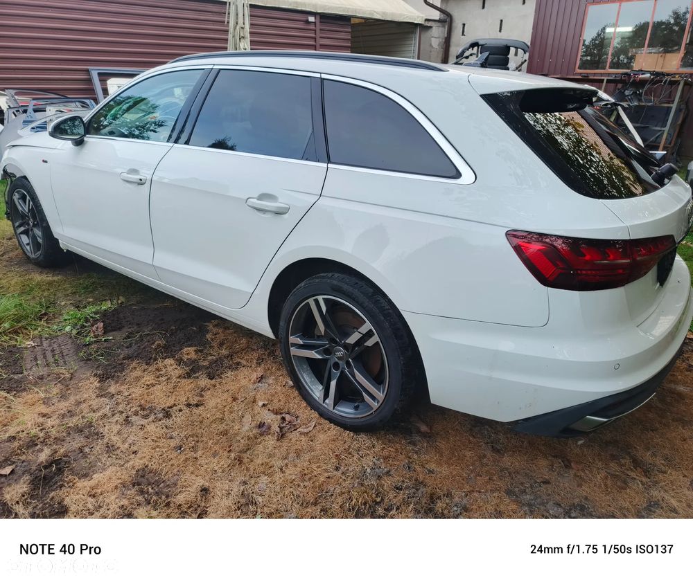 Audi A4 Avant 40 TFSI S tronic advanced - 2