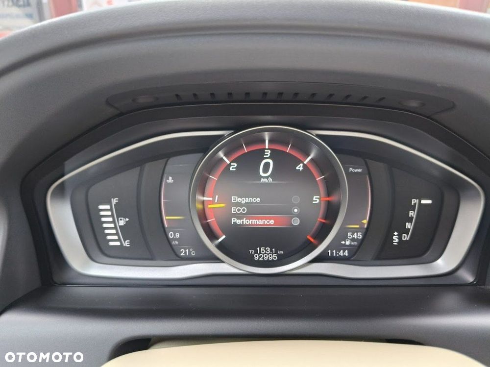 Volvo XC 60 D3 Geartronic Summum - 31