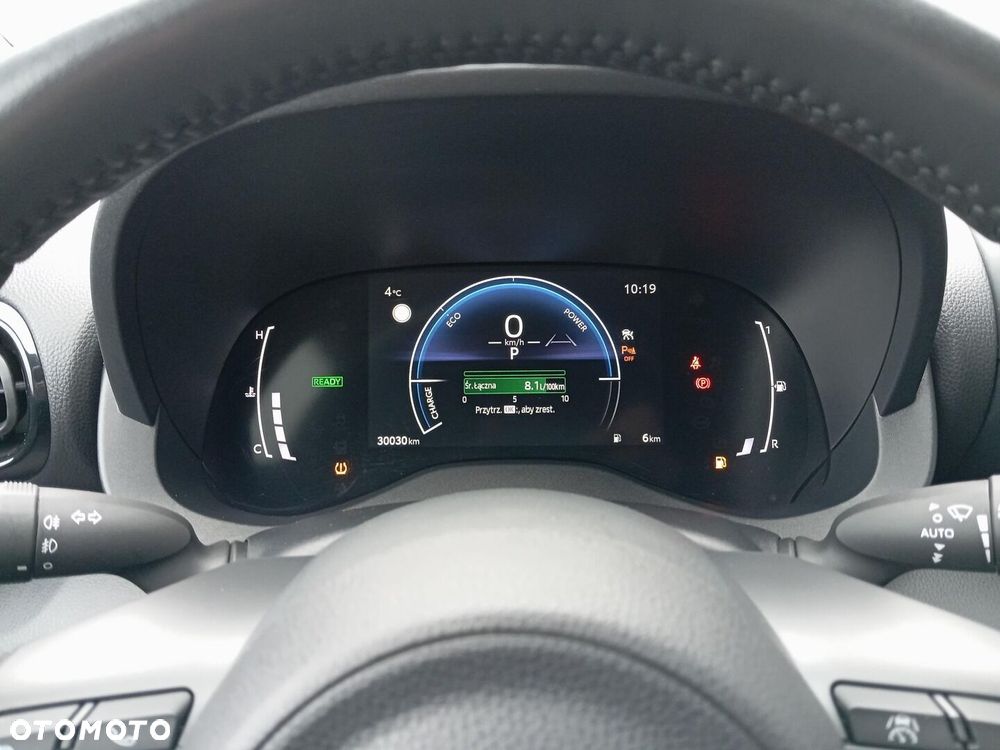 Toyota Yaris Hybrid 1.5 Style - 23