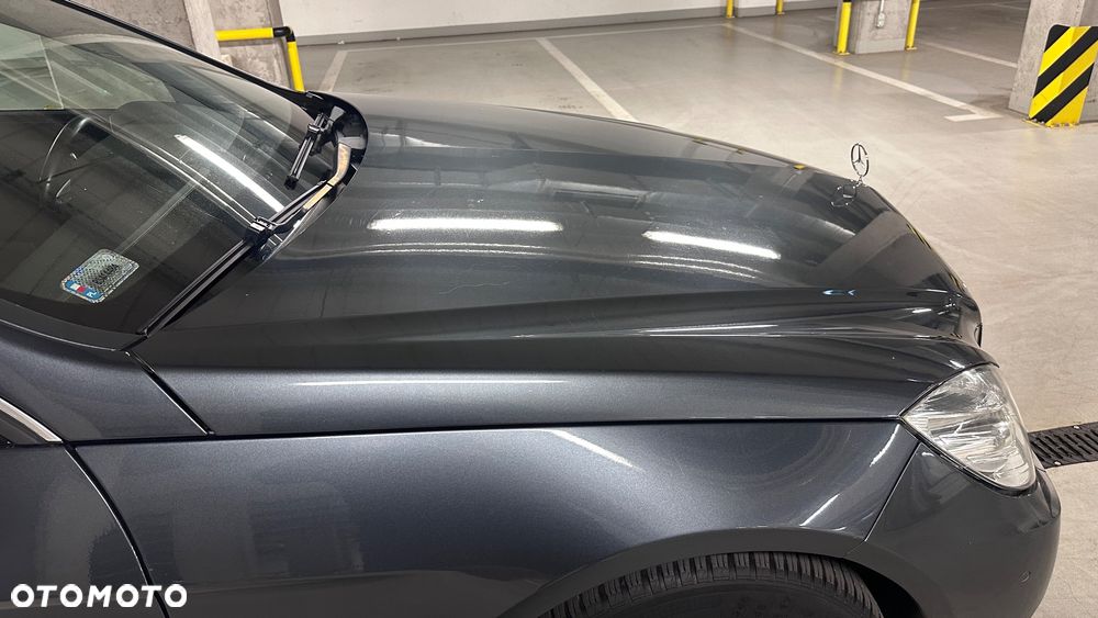 Mercedes-Benz Klasa E 350 CDI DPF 4Matic BlueEFFICIENCY 7G-TRONIC Avantgarde - 38