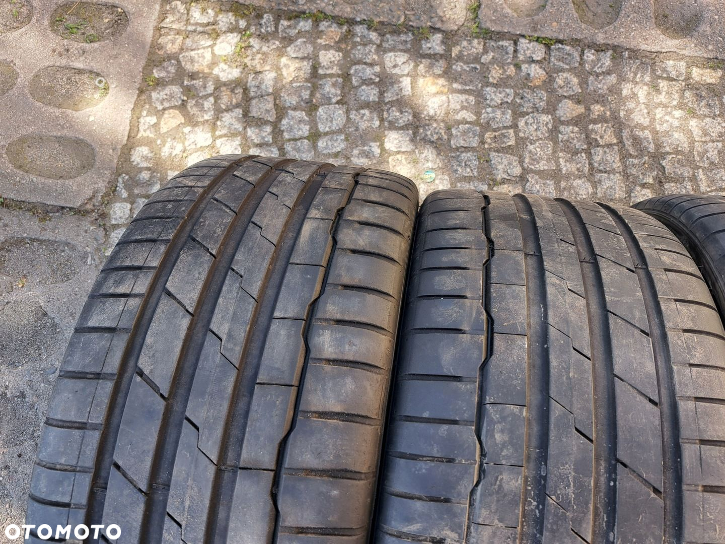 Oryg. Audi RS4 B9 S4 A4 RS5 S5 A5 20 Opony Letnie 8W 8W0 - 10