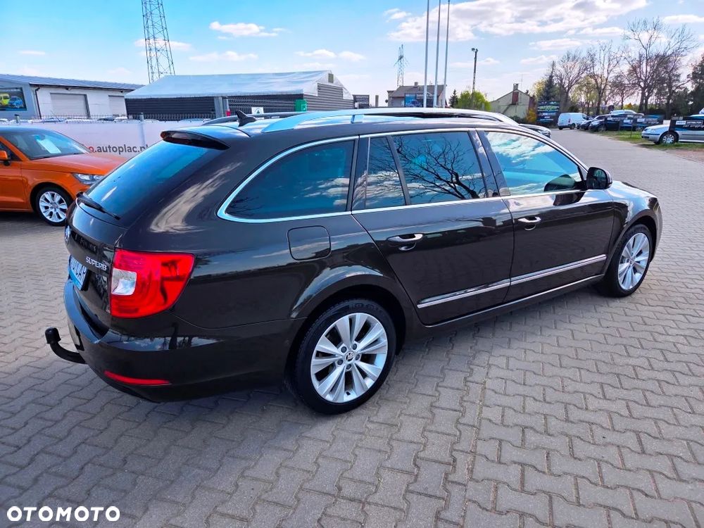 Skoda Superb 1.6 TDI Platinum DSG - 7