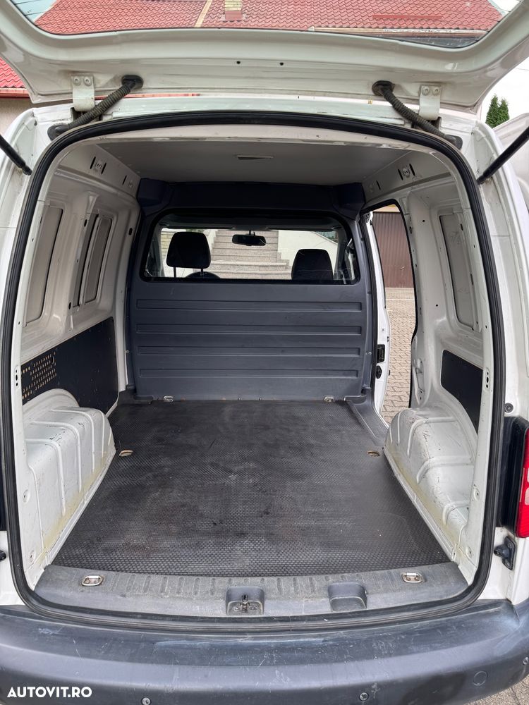 Volkswagen Caddy - 9
