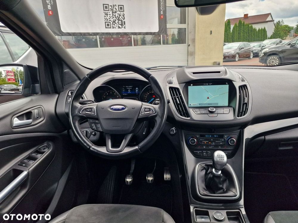 Ford Kuga 1.5 EcoBoost 2x4 ST-Line - 18