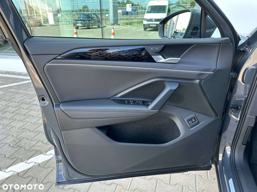 Volkswagen Tiguan 1.5 eTSI Life Plus DSG - 12
