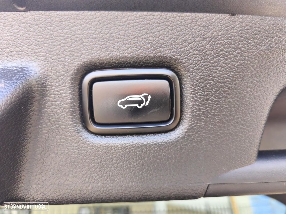 Kia XCeed 1.0 T-GDI Tech+SRF - 3