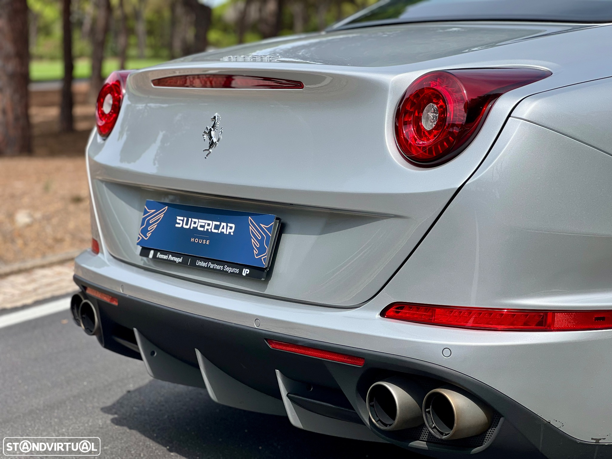 Ferrari California - 11