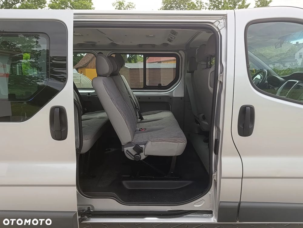 Renault Trafic - 28