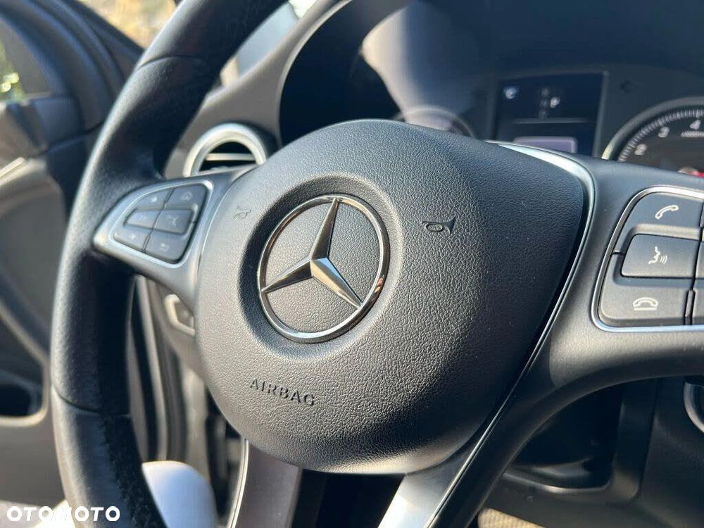 Mercedes-Benz GLC - 19