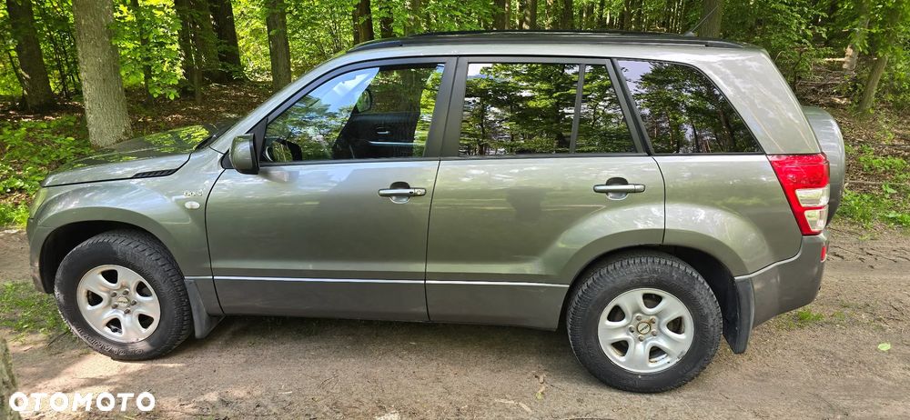 Suzuki Grand Vitara 1.9 DDiS - 8