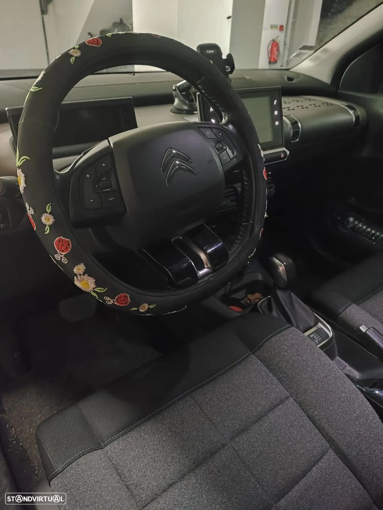 Citroën C4 Cactus 1.2 PureTech Shine EAT6 - 10