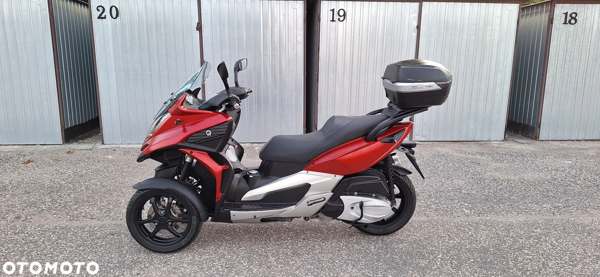 Piaggio MP-3 - 3