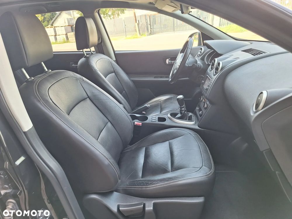 Nissan Qashqai+2 1.6 dCi DPF Start/Stop tekna - 24