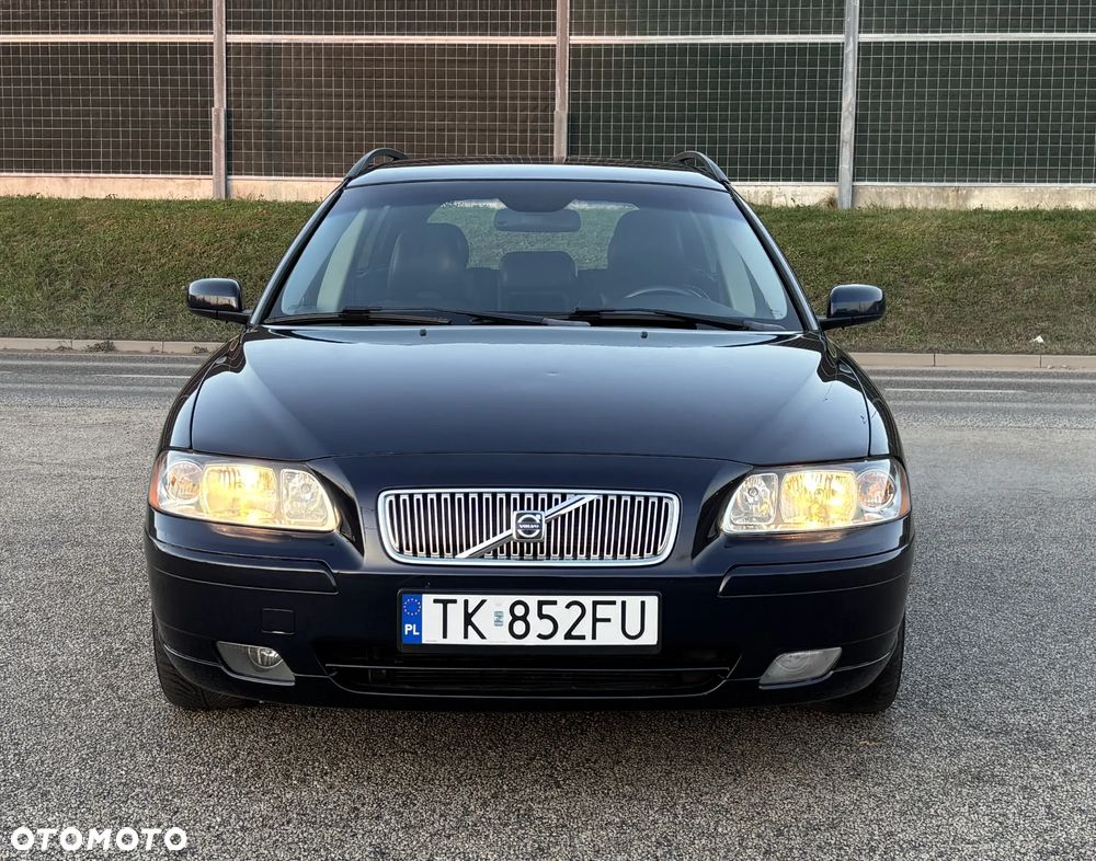 Volvo V70 2.4 Momentum - 5
