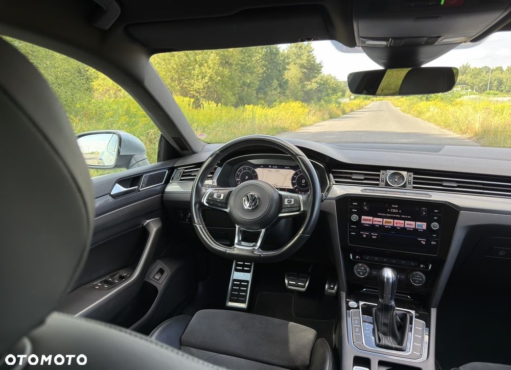 Volkswagen Arteon 2.0 TSI DSG R-Line - 32