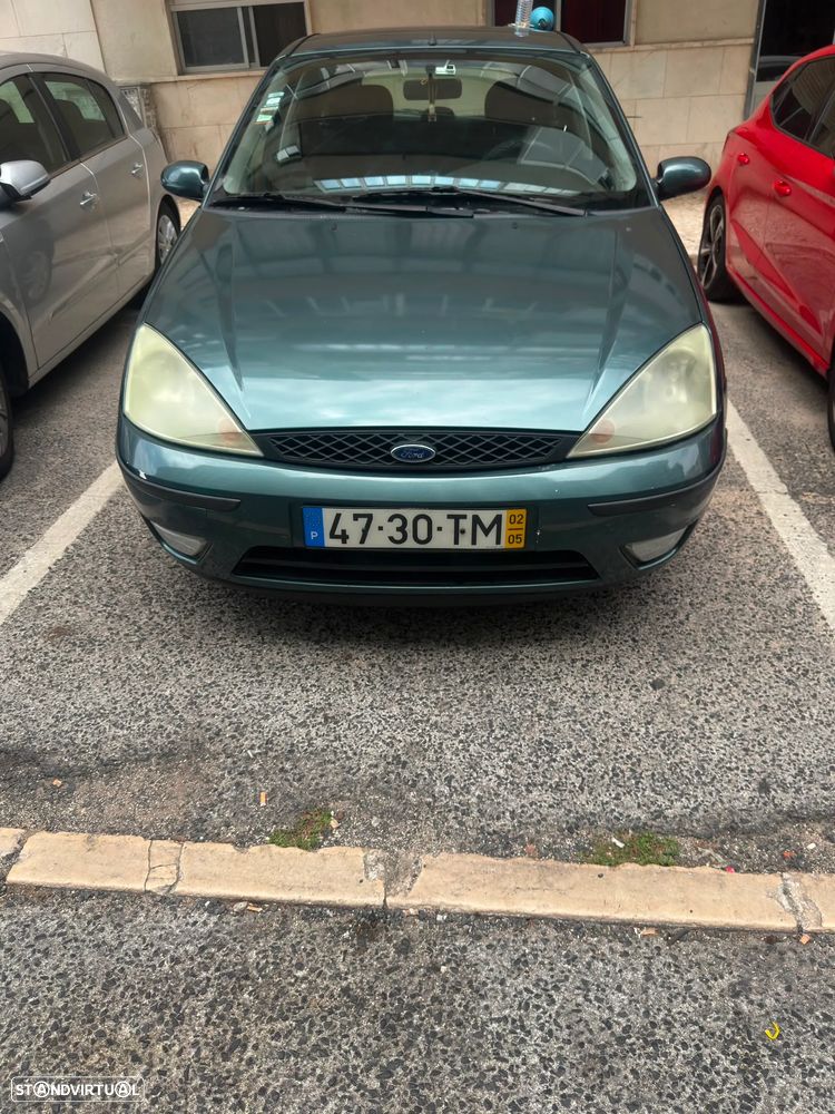Ford Focus 1.6 Ghia - 1