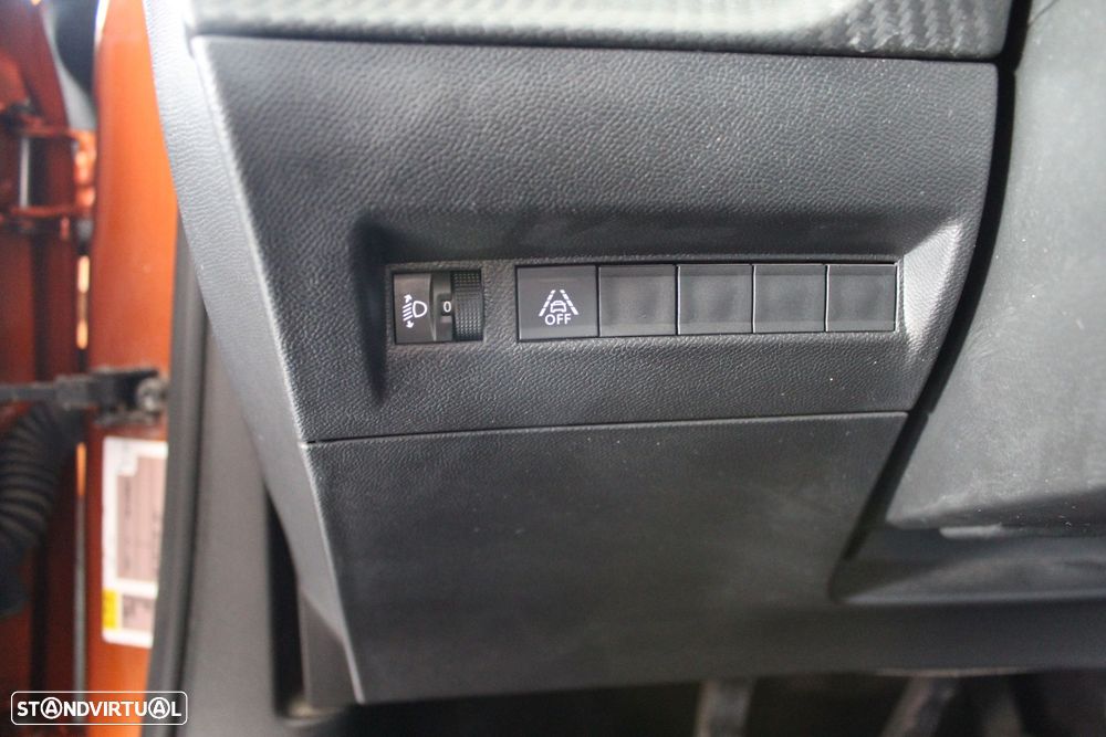 Peugeot 2008 1.2 PureTech Allure Pack - 13