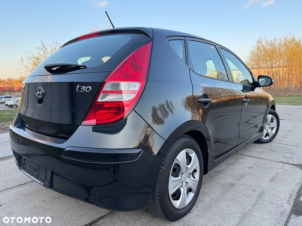 Hyundai i30 1.4 Comfort - 36