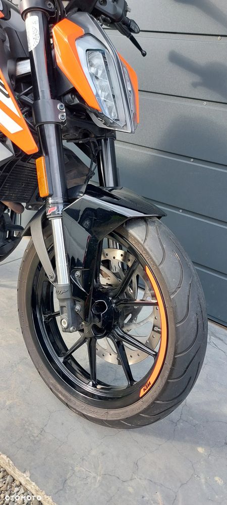 KTM Duke - 32