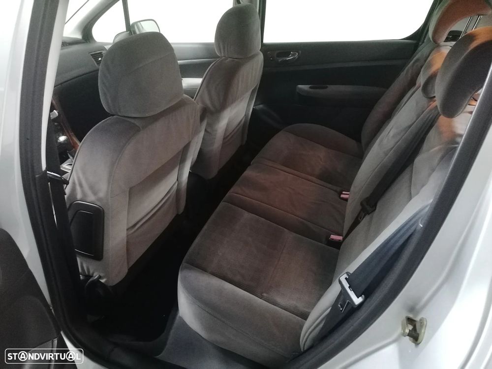 Peugeot 307 1.4 HDi Premium - 9