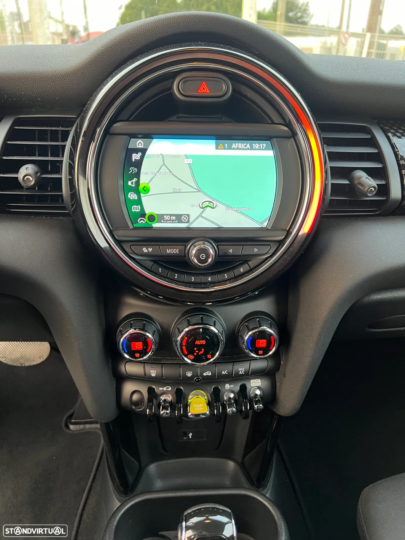 MINI 3 Portas Cooper SE S - 23