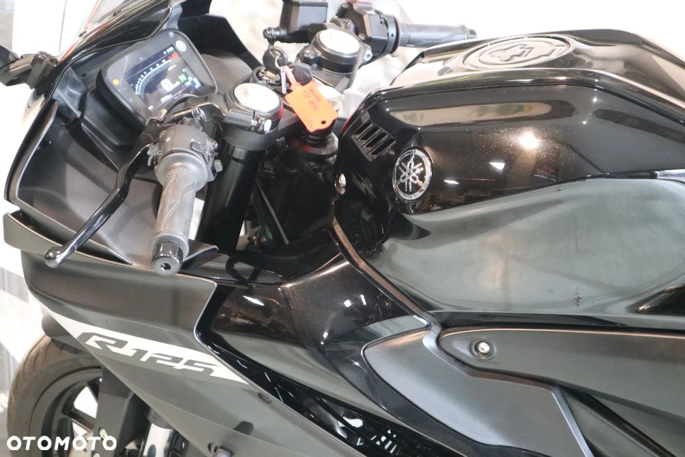 Yamaha R125 - 8