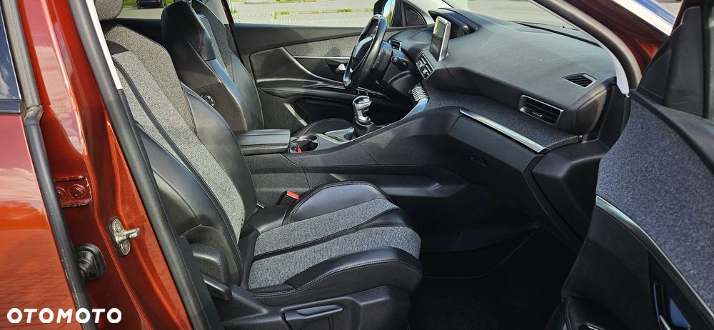 Peugeot 3008 - 13