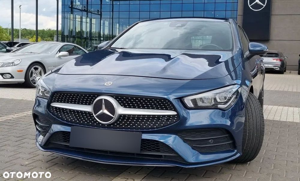 Mercedes-Benz CLA 200 d AMG Line 8G-DCT - 3
