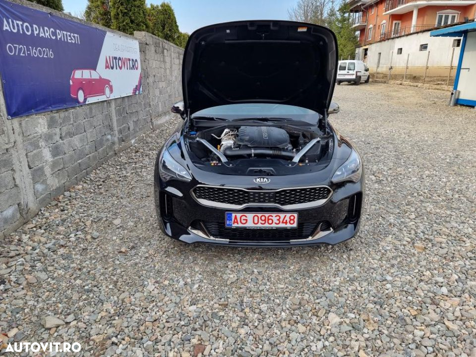 Kia Stinger 2.2 CRDI AWD GT Line - 11