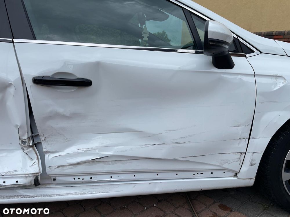 Renault Clio - 11